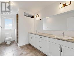 22 SPARROW CRESCENT - 25