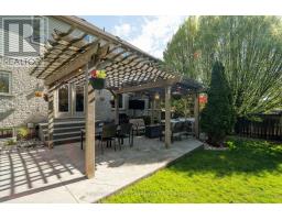 932 CRANBROOK ROAD - 39