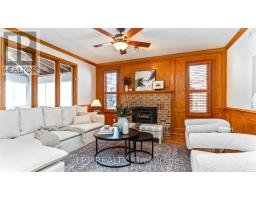488 SUNNYSIDE CRESCENT - 12