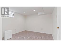 488 SUNNYSIDE CRESCENT - 34