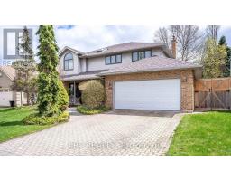 488 SUNNYSIDE CRESCENT - 42