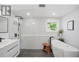 255 HIGHVIEW CRESCENT - 22