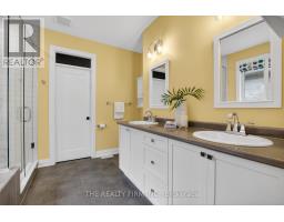 95 MAYAPPLE CRESCENT - 24