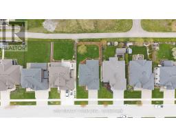 95 MAYAPPLE CRESCENT - 46