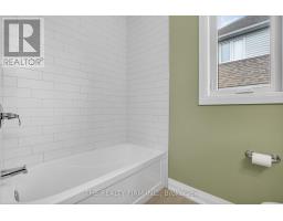 95 MAYAPPLE CRESCENT - 9