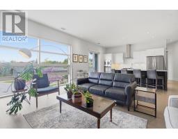 207 - 1705 FIDDLEHEAD PLACE - 7
