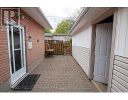 45 MANITOULIN DRIVE - 35