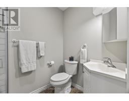 25 PANNELL LANE - 15