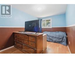 565 GRIFFITH STREET - 18
