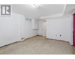 565 GRIFFITH STREET - 23