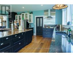 4118 THOMAS ROAD - 15