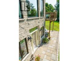 4118 THOMAS ROAD - 32