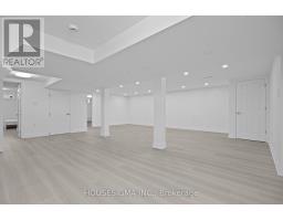 282 MARY STREET - 27