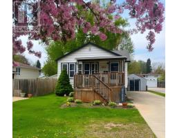 993 MURPHY ROAD W - 1