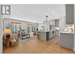 71 BASIL CRESCENT - 29
