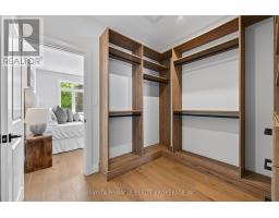 71 BASIL CRESCENT - 34