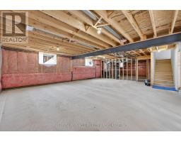 71 BASIL CRESCENT - 41