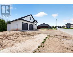 71 BASIL CRESCENT - 6