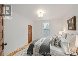 908 DUFFERIN AVENUE - 19
