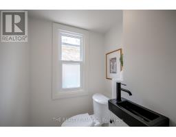 908 DUFFERIN AVENUE - 24