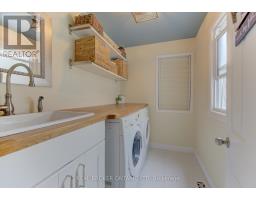 150 STRATHCONA STREET - 25