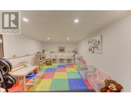 150 STRATHCONA STREET - 37