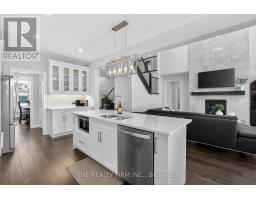 87 DAVENTRY WAY - 18
