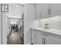 87 DAVENTRY WAY - 6