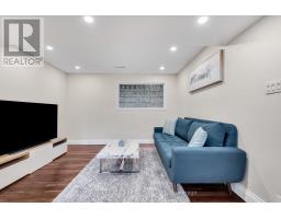 24 BEECHMOUNT CRESCENT - 10