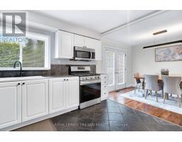 24 BEECHMOUNT CRESCENT - 16