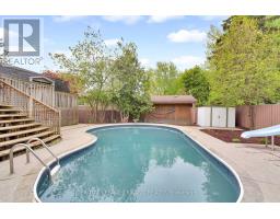24 BEECHMOUNT CRESCENT - 35