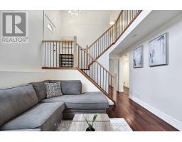 24 BEECHMOUNT CRESCENT - 8