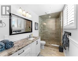 72323 BLUEWATER HIGHWAY - 33