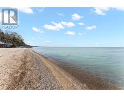 72323 BLUEWATER HIGHWAY - 46