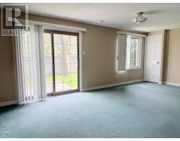 66 - 250 NORTH CENTRE ROAD - 15
