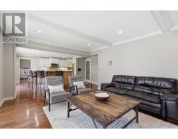 48 TAMARACK CRESCENT - 16