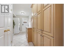 48 TAMARACK CRESCENT - 18