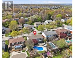 48 TAMARACK CRESCENT - 41