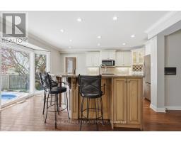 48 TAMARACK CRESCENT - 9