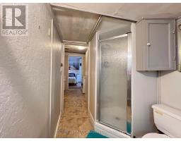 205 ADELAIDE STREET - 15
