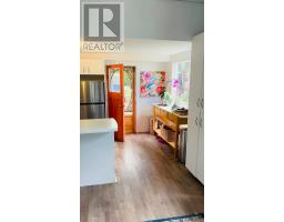 205 ADELAIDE STREET - 7