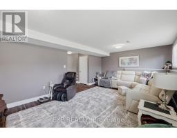 271 ANNE STREET - 27