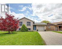 43 SINCLAIR CRESCENT - 1