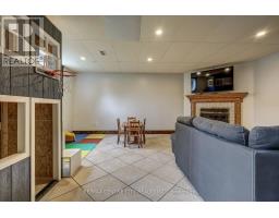 43 SINCLAIR CRESCENT - 24