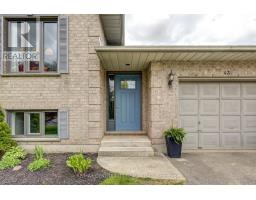 43 SINCLAIR CRESCENT - 3