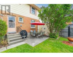 34 COMPTON CRESCENT - 44