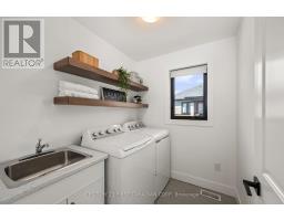 33 - 1820 CANVAS WAY - 12