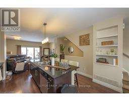 3 - 1850 BEAVERBROOK AVENUE - 16