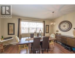 3 - 1850 BEAVERBROOK AVENUE - 17