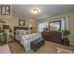 3 - 1850 BEAVERBROOK AVENUE - 20